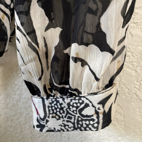 ZARA Long Sleeve Blouse - Picture 4 of 9